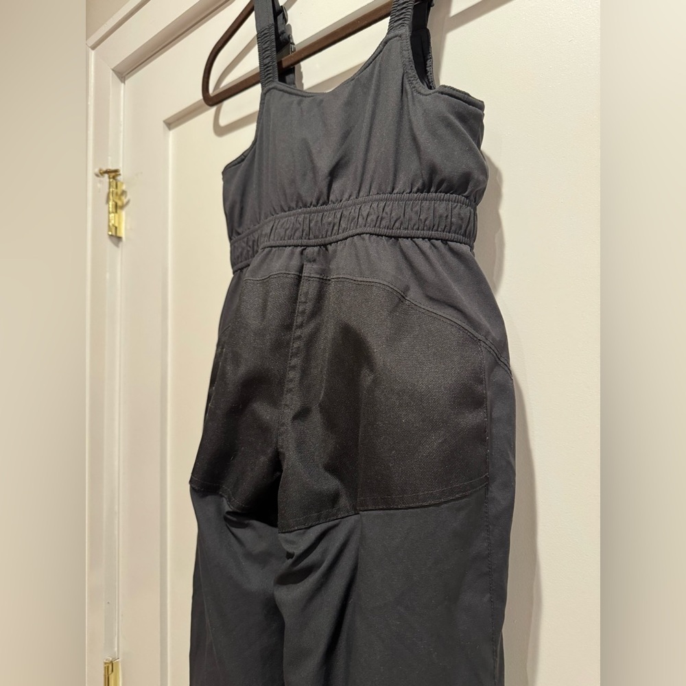 LL BEAN kid’s Insulated Snow Bib Pants. Size 6x-7. Black color. - Picture 6 of 7